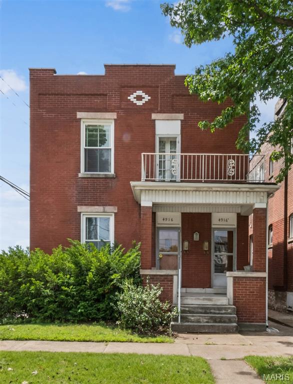 Rare opportunity to acquire this meticulously maintained duplex located just minutes from the Central West End, downtown St. Louis, Forest Park, Washington & St. Louis Universities, and major medical centers. Featuring 2 bedroom - 1 bath units with approximately 1350 sq ft per unit, (for a total of 2700 square feet) offering generous living space, stunning hardwood floors, arched doorways, private balconies, separate front and back entrances, newer windows, individual laundry hook-ups - washer/dryers included, a level, fenced backyard and 2 car cinder block garage built in the 1960's. This is an excellent owner-occupant opportunity or addition to your investment portfolio. Long-time owner has made various improvements over the years including recent tuckpointing where needed.