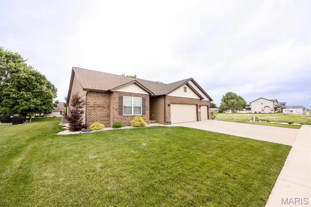 Indian Prairie Estates - Residential