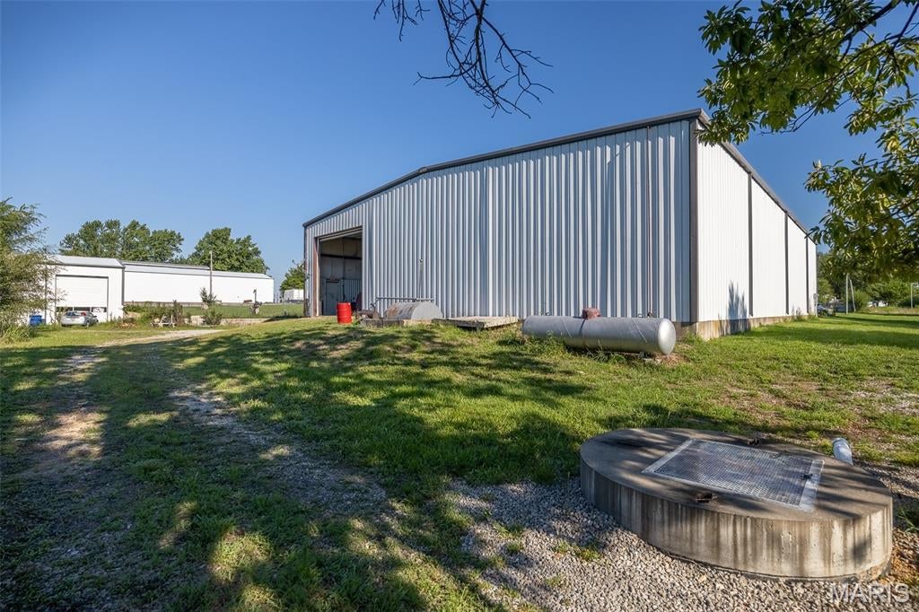 LEBANON CITY ANNEX - Commercial Sale