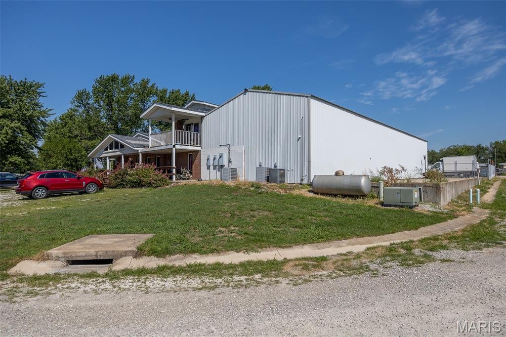 LEBANON CITY ANNEX - Commercial Sale