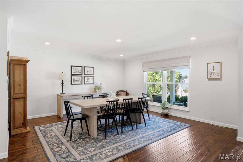 Royal Acres 5 - Residential