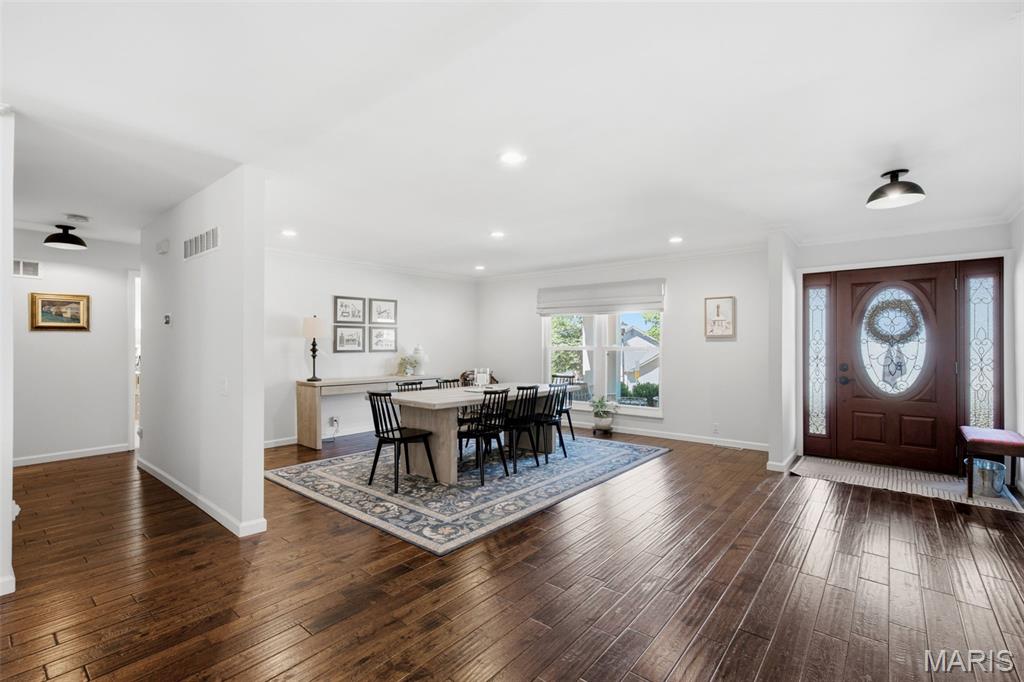 Royal Acres 5 - Residential