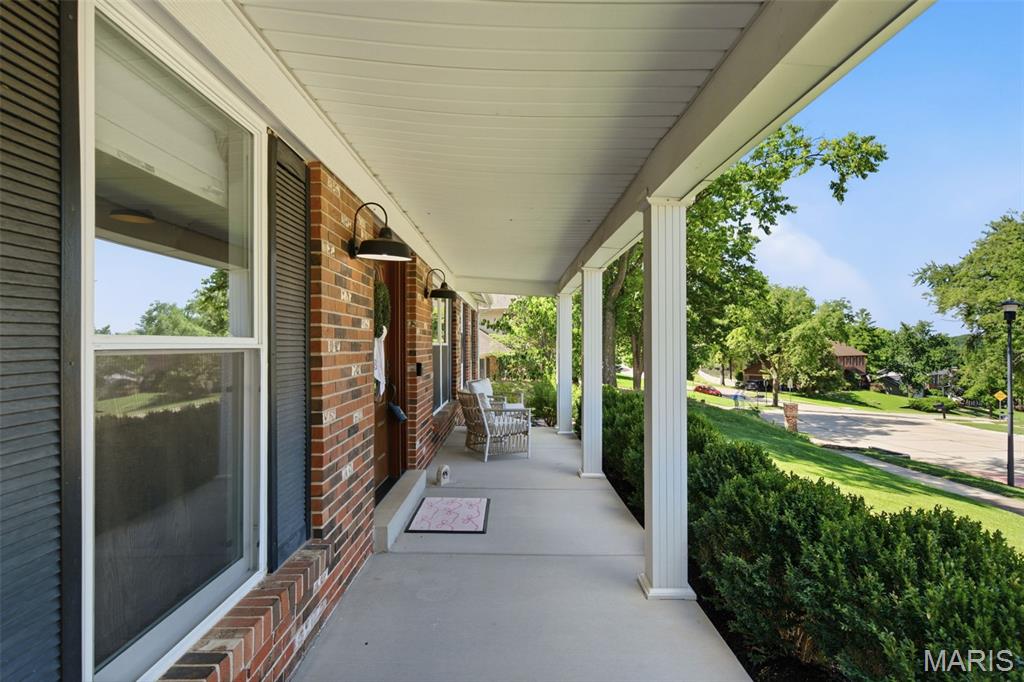 Royal Acres 5 - Residential
