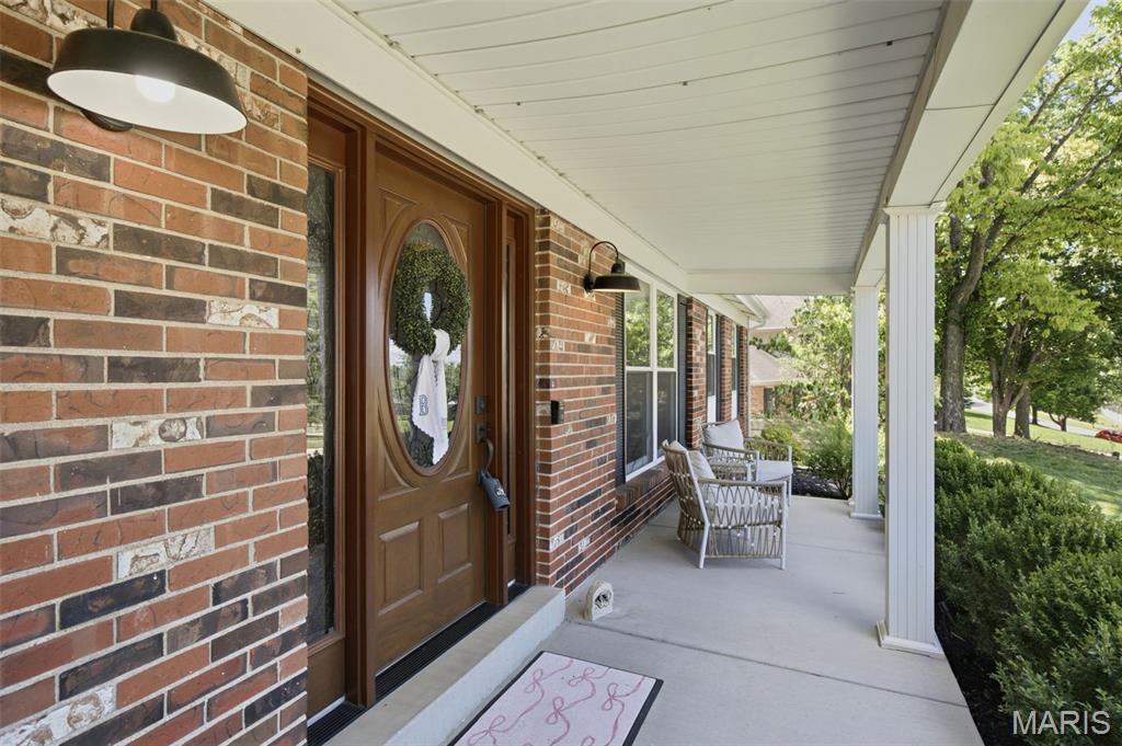 Royal Acres 5 - Residential