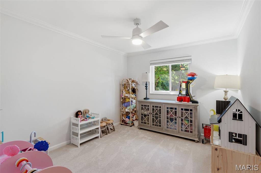 Royal Acres 5 - Residential