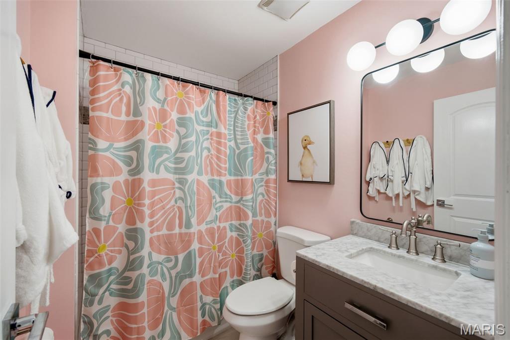 Royal Acres 5 - Residential