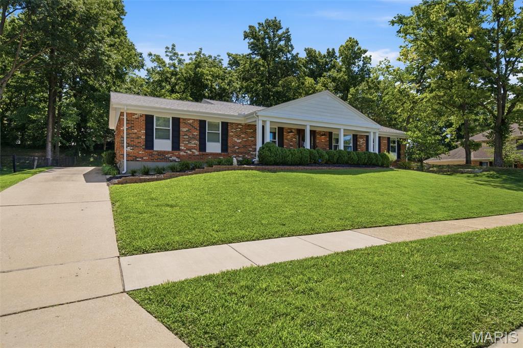 Royal Acres 5 - Residential