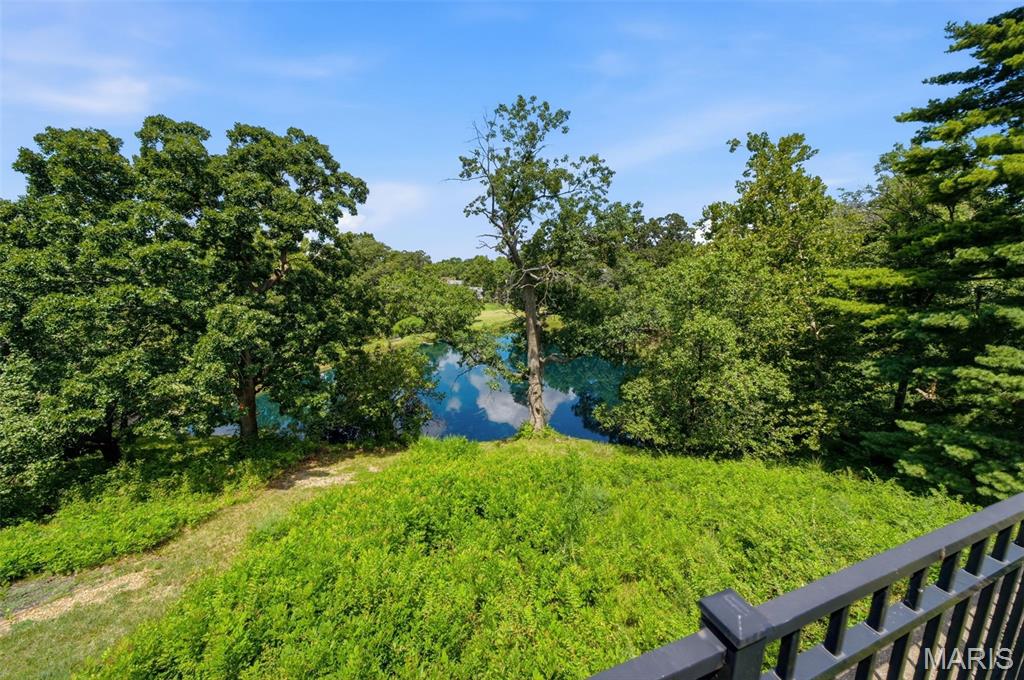 Creve Coeur Place 1 - Residential