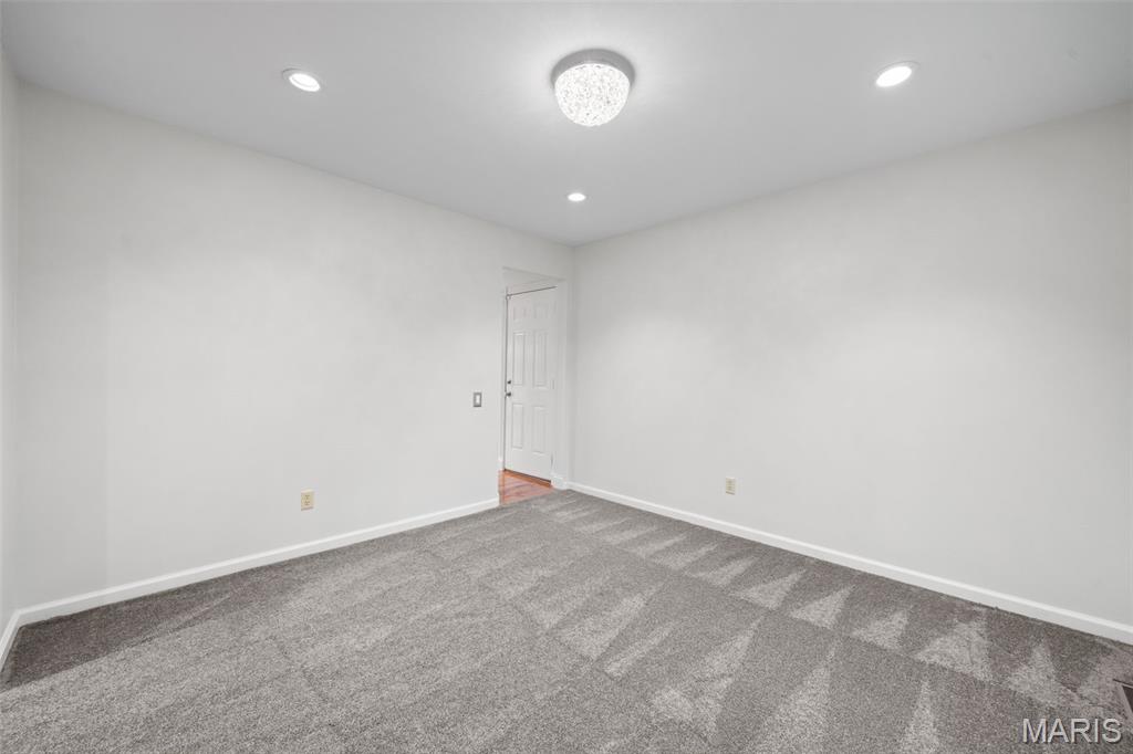 Creve Coeur Place 1 - Residential