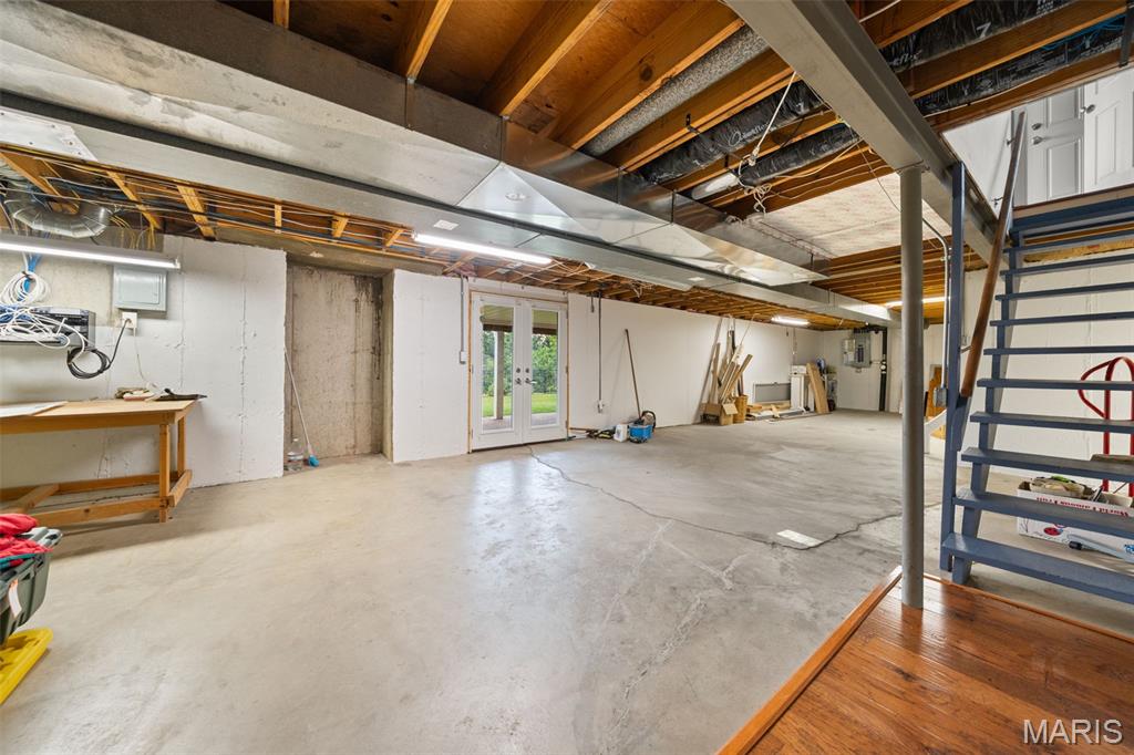 Creve Coeur Place 1 - Residential