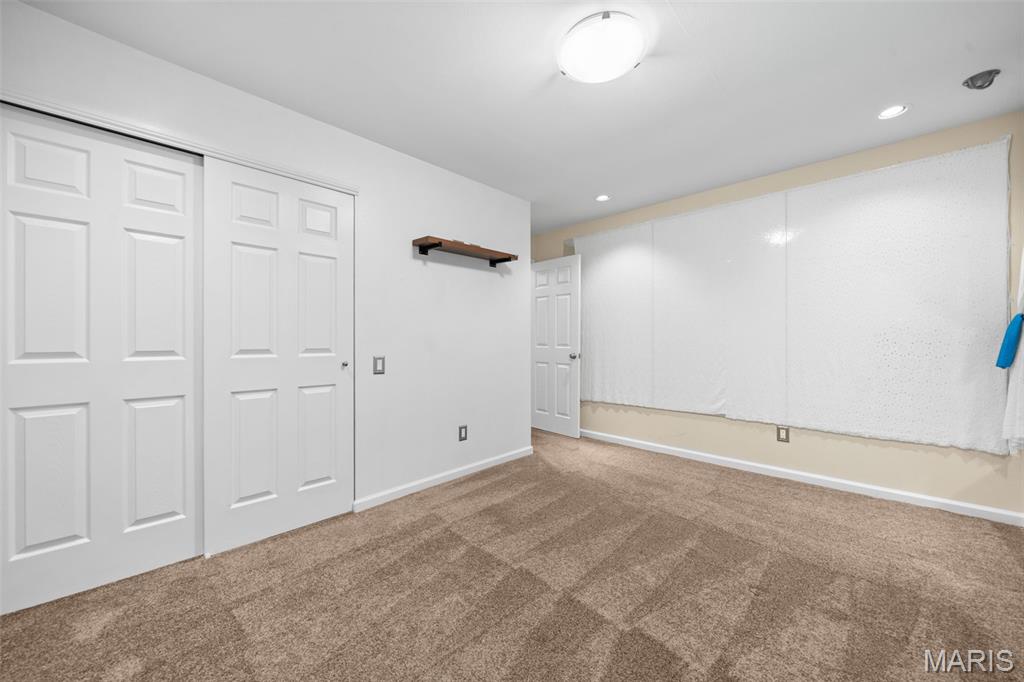 Creve Coeur Place 1 - Residential