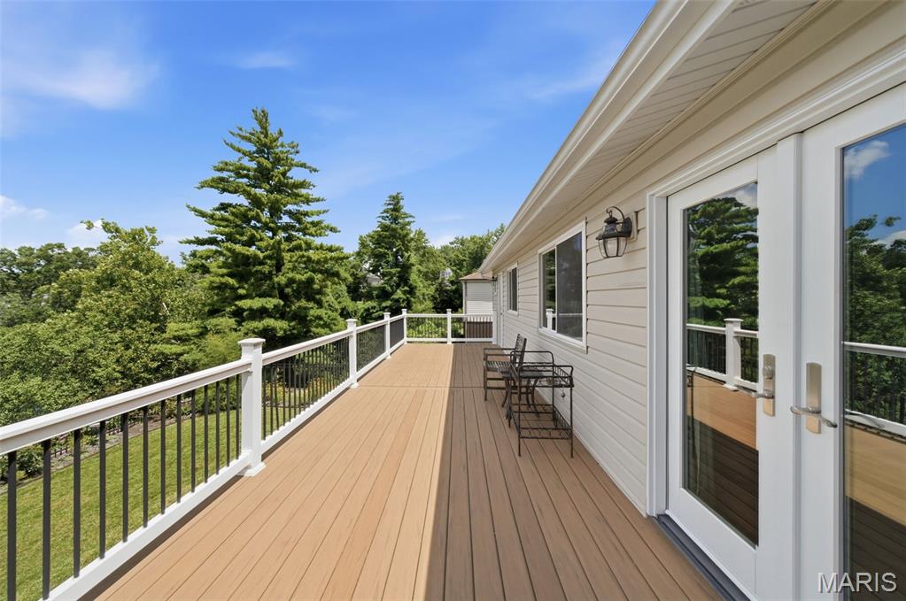 Creve Coeur Place 1 - Residential