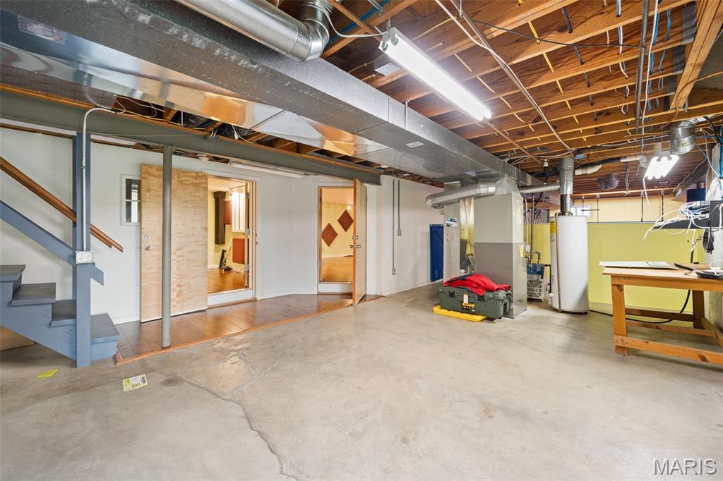 Creve Coeur Place 1 - Residential