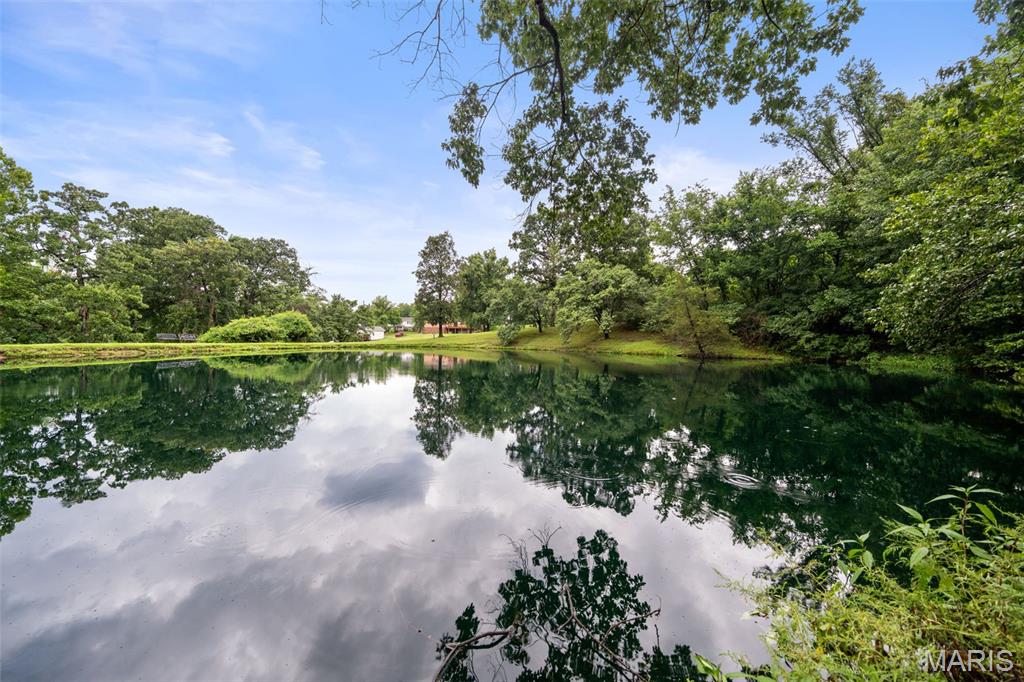 Creve Coeur Place 1 - Residential