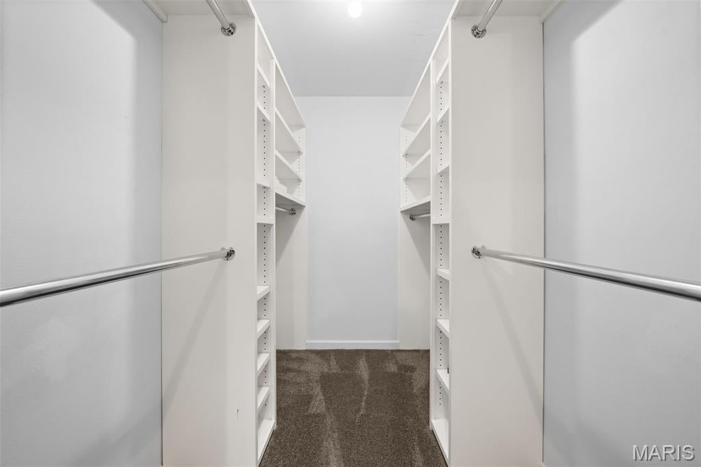 Creve Coeur Place 1 - Residential