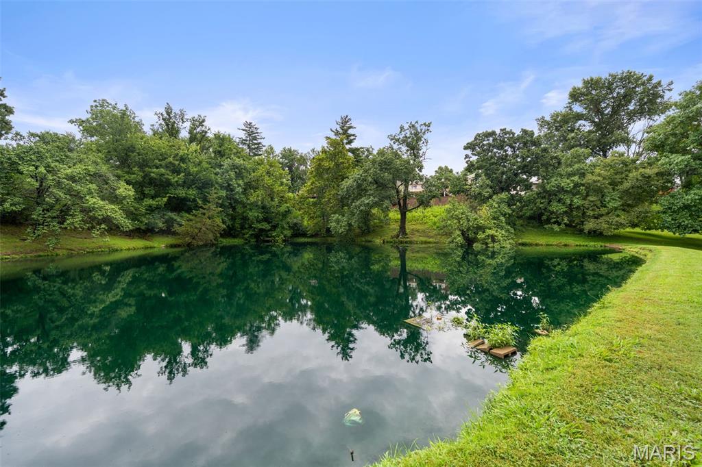Creve Coeur Place 1 - Residential