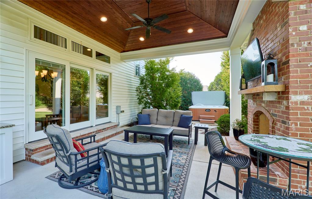 Twin Estates At Meadowbrook - Residential