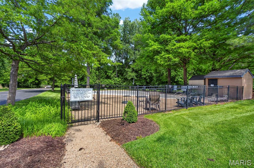 Creve Coeur Station Condo - Residential