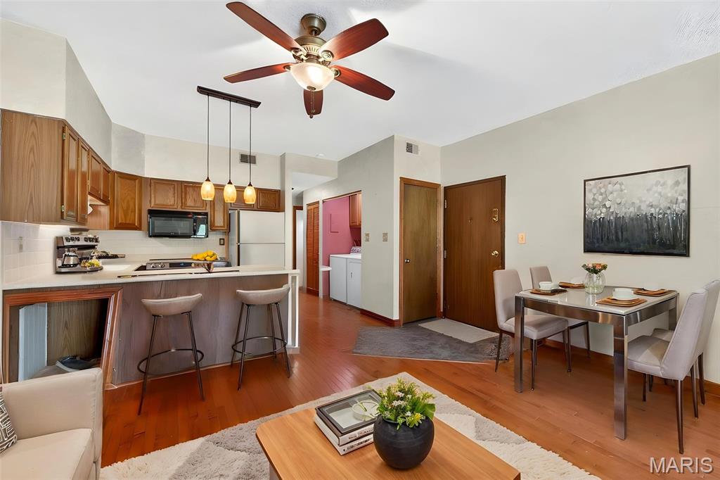 Creve Coeur Station Condo - Residential