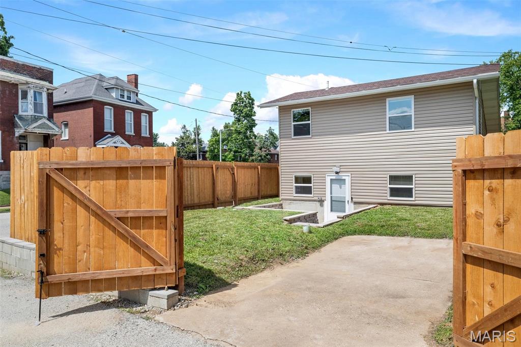 College Farms Add - Residential