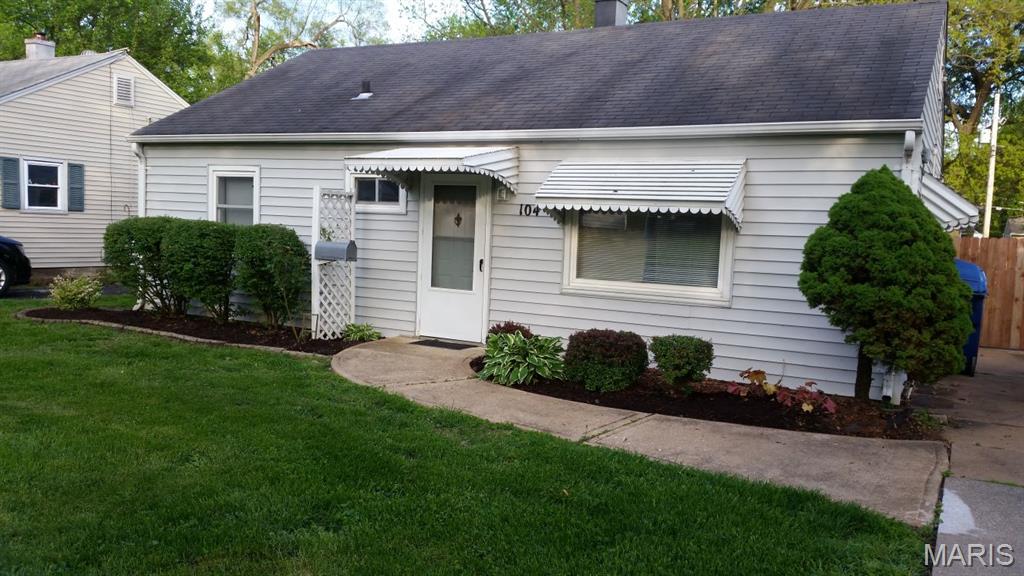 Superb location in the old town area of the city of Florissant.  Easy access to community amenities.  This home's location makes it ideal for short or long term rental as an investment property.  As an owner-occupied home, the neighborhood can be a place to start or to downsize from a larger budget-busting space.  Mature trees and walkable streets make this a cozy and quaint residential area, but has convenient access to the airport and major employers.