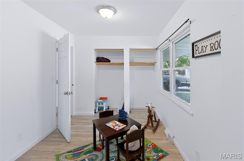 Twin Acres 3rd Add - Residential