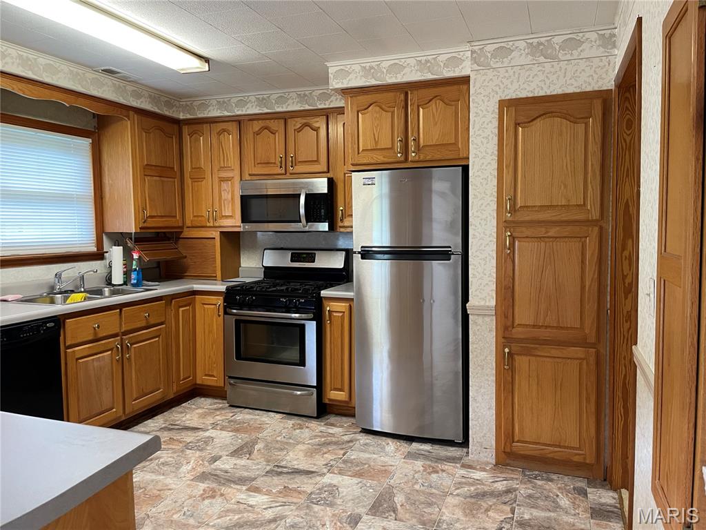 Cherokee Village 1st Add - Residential