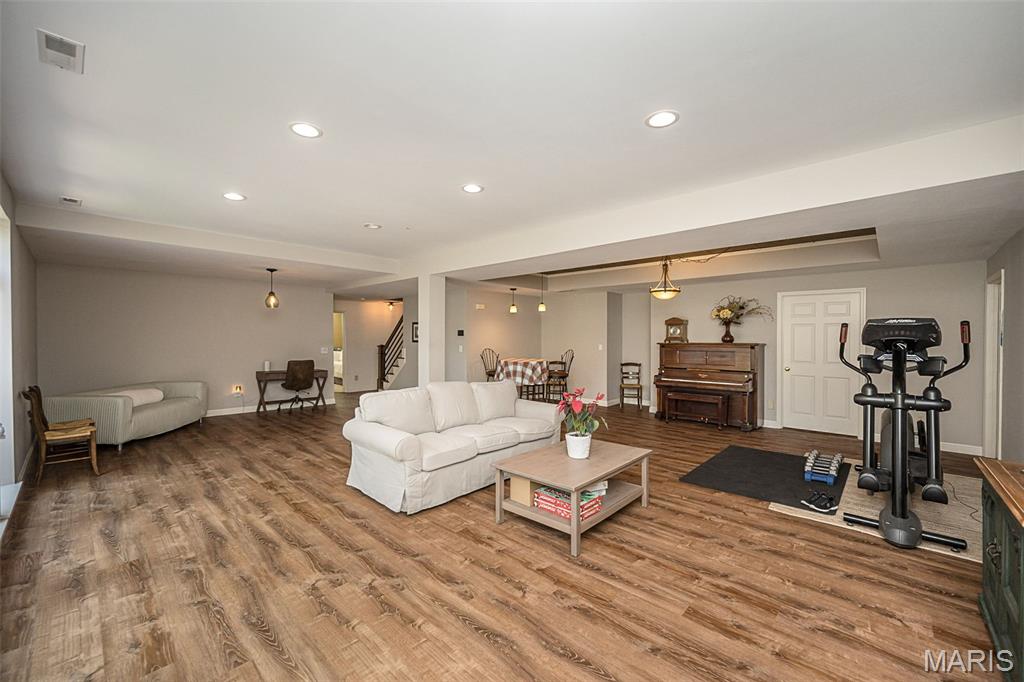 Sappington Oaks - Residential