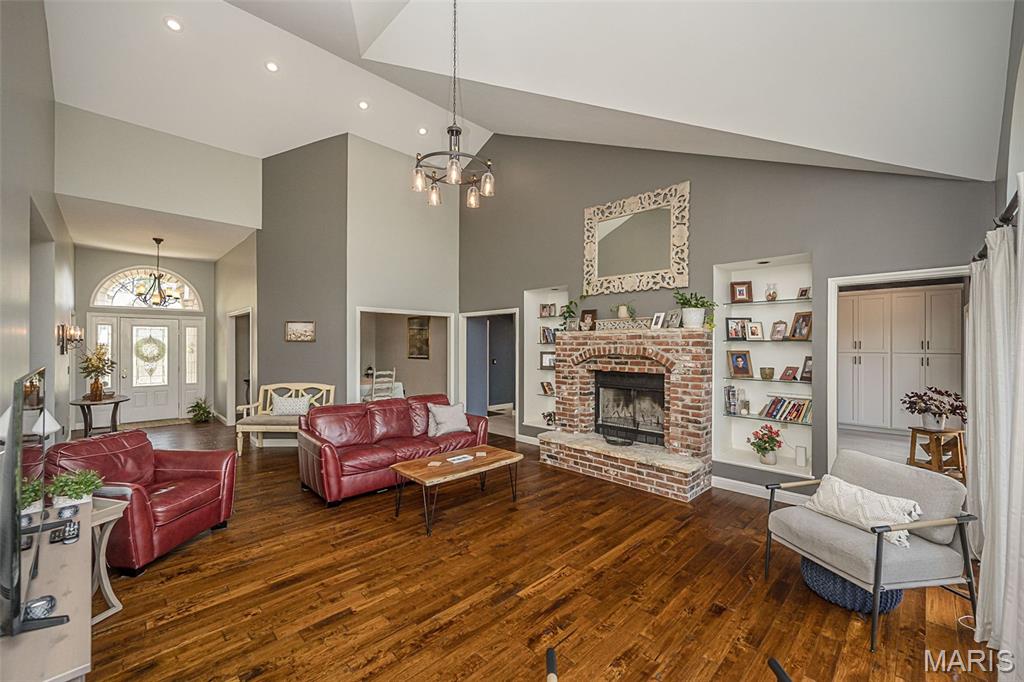 Sappington Oaks - Residential