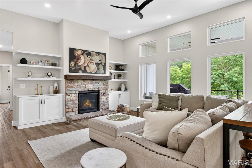 Hill/Tanglewood - Residential