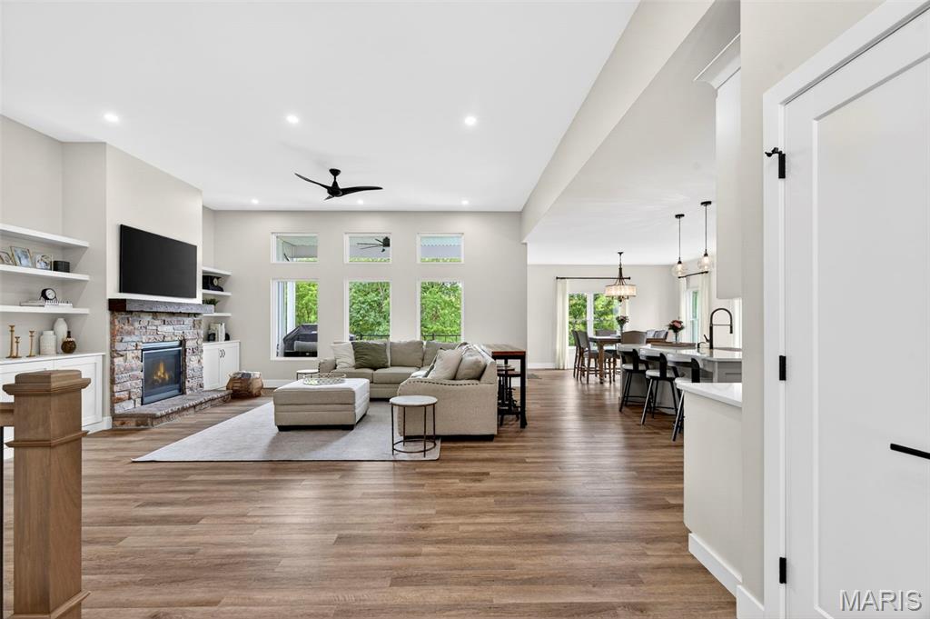 Hill/Tanglewood - Residential