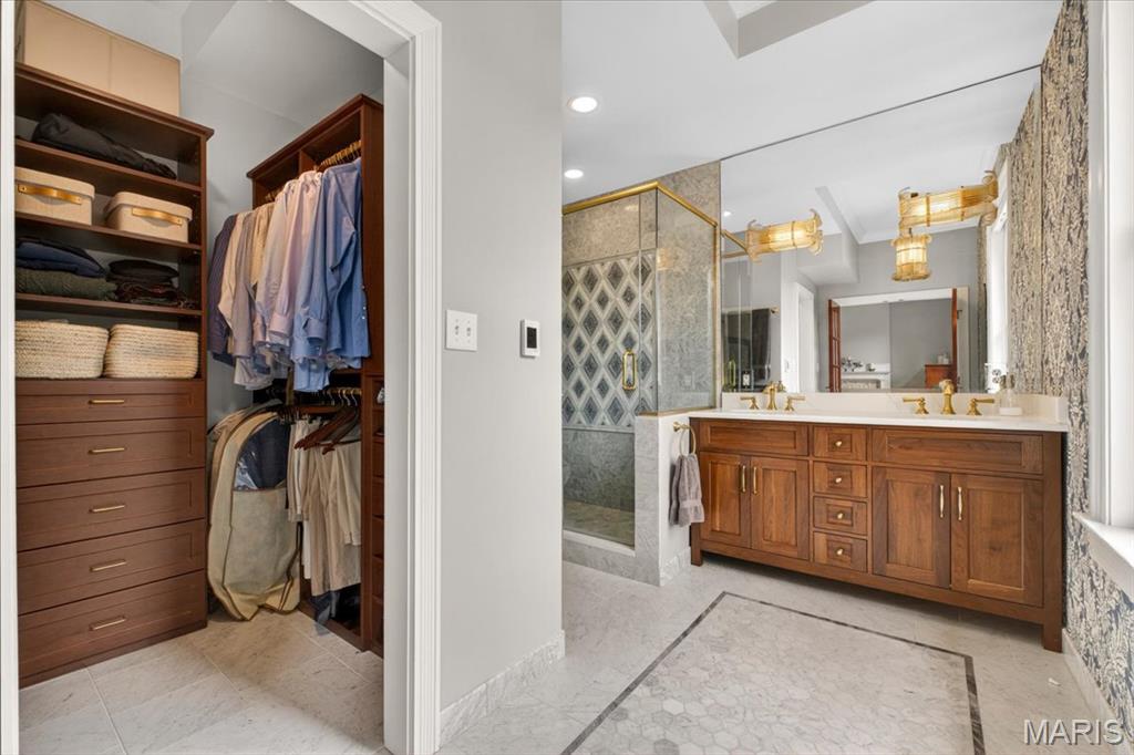 Forest Park Place - Residential