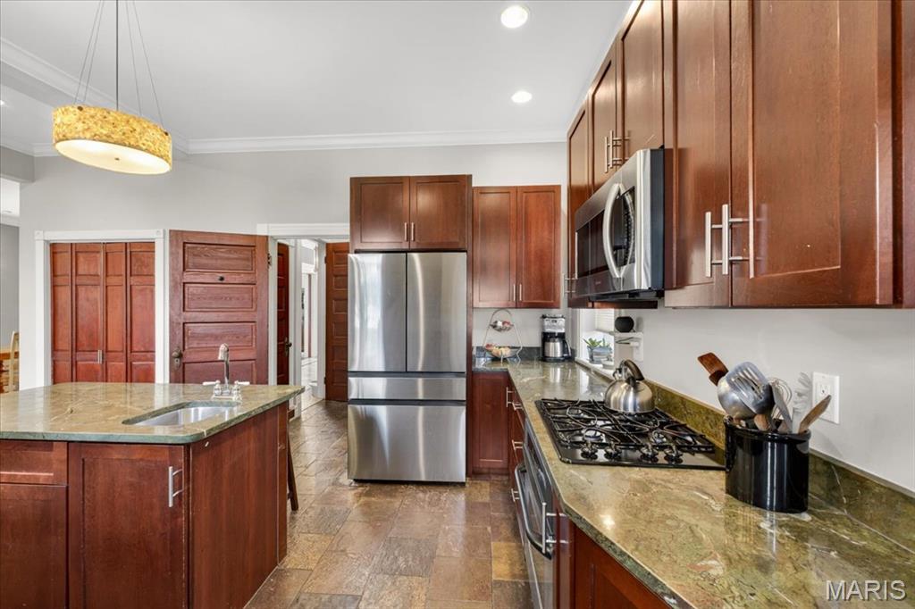 Forest Park Place - Residential