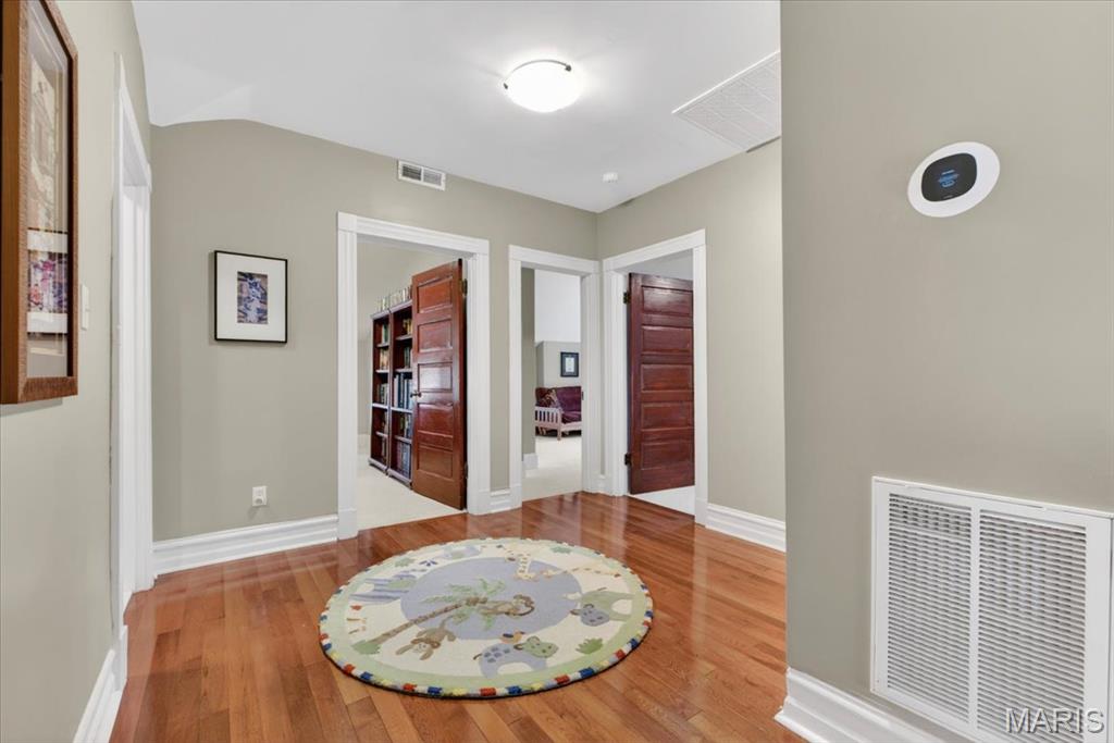 Forest Park Place - Residential