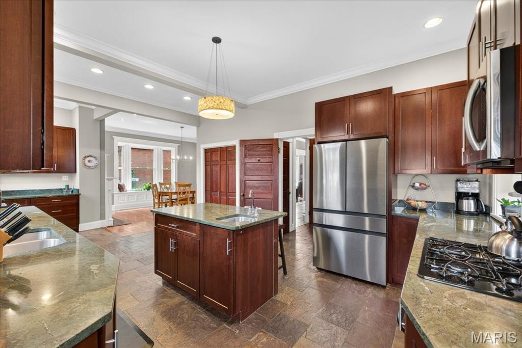 Forest Park Place - Residential