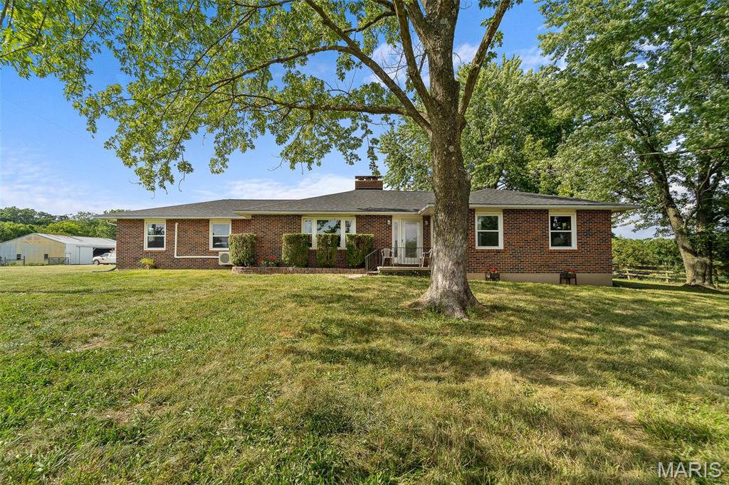 WILLIAMSBURG - Farm