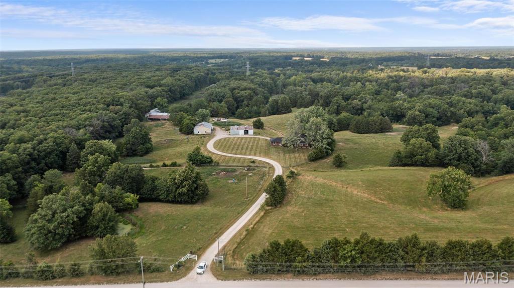 WILLIAMSBURG - Farm