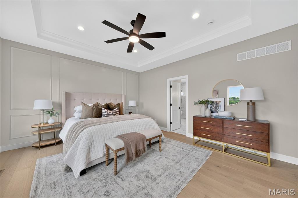 Santino Court - Residential