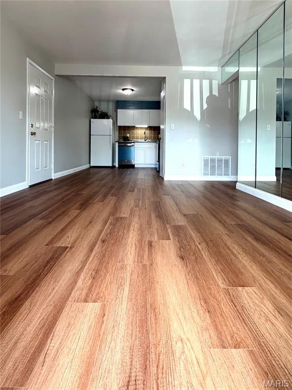 Sherwood Place Condo Seven - Residential
