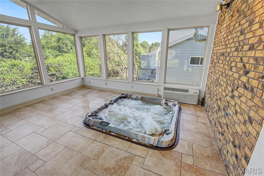 Sunset Terrace - Residential