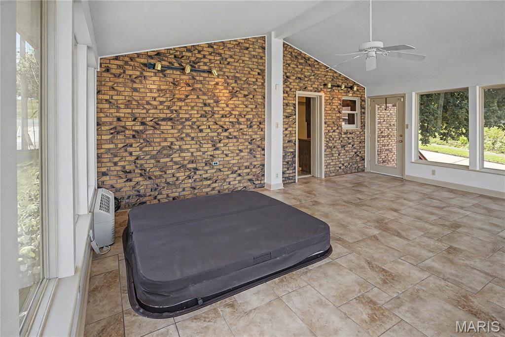 Sunset Terrace - Residential