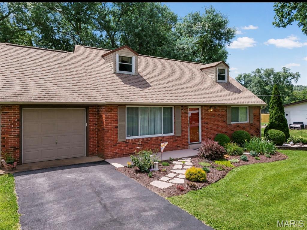 Weber Hill Manor 02 - Residential