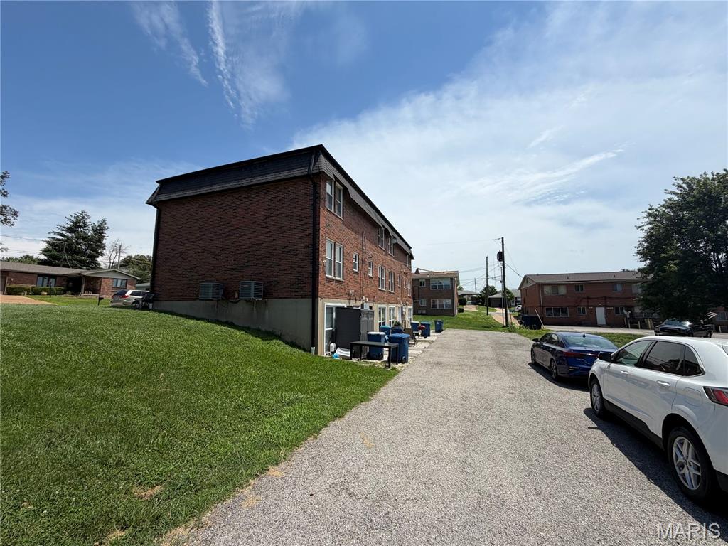 Reavis Gardens - Residential Income