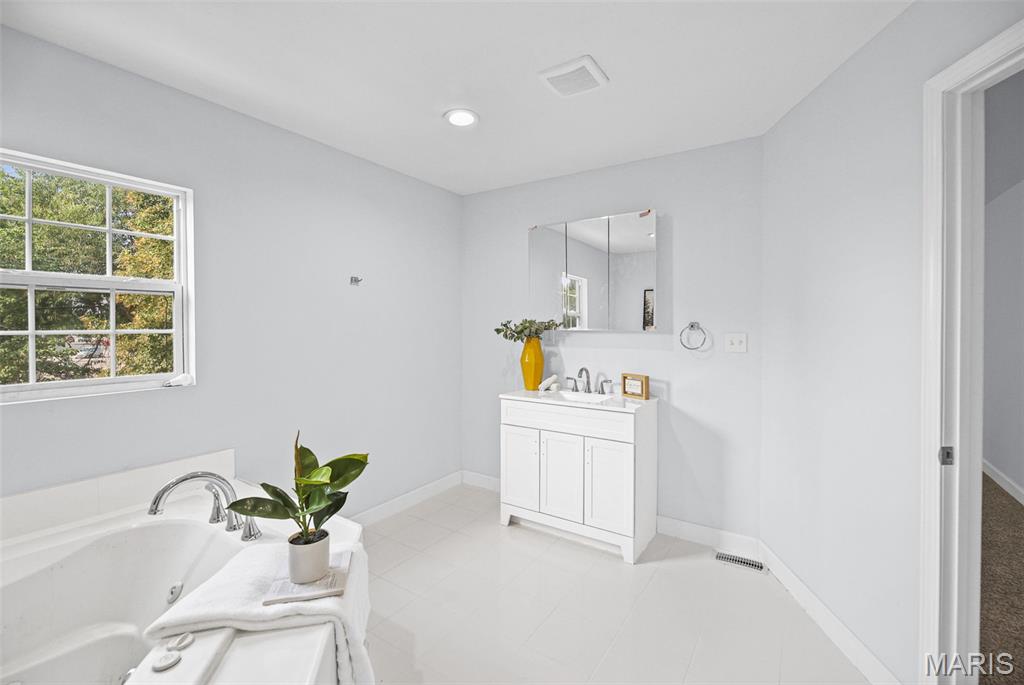 GREENBRIAR PARQUE - Residential