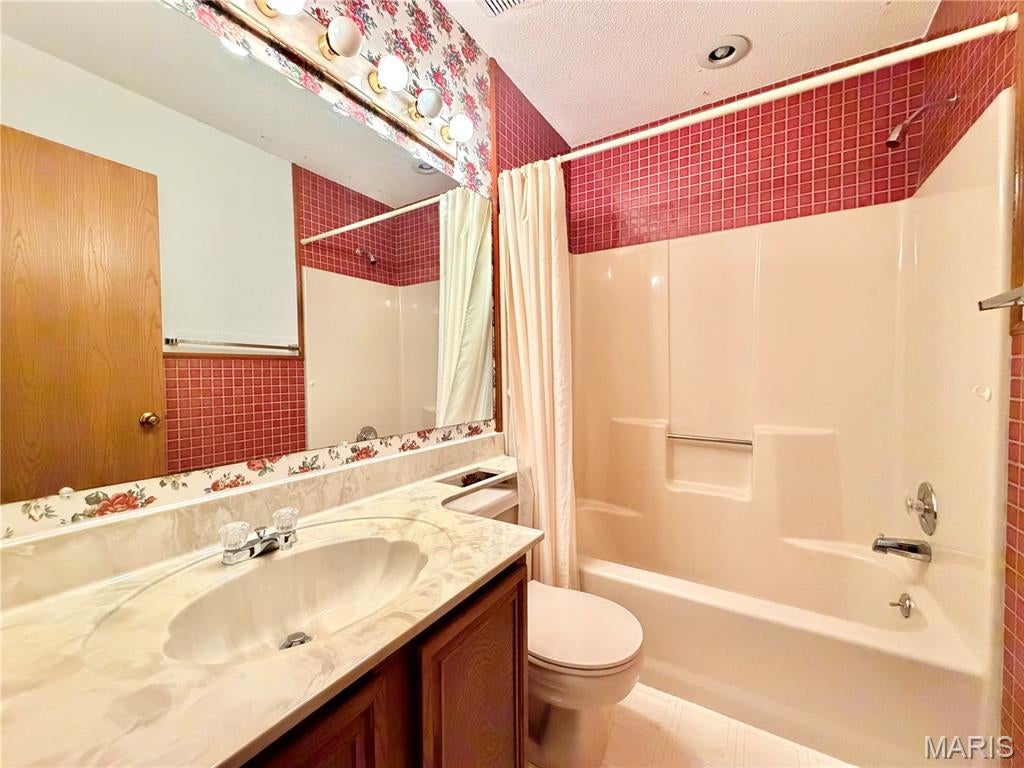 Chateau Estates - Residential