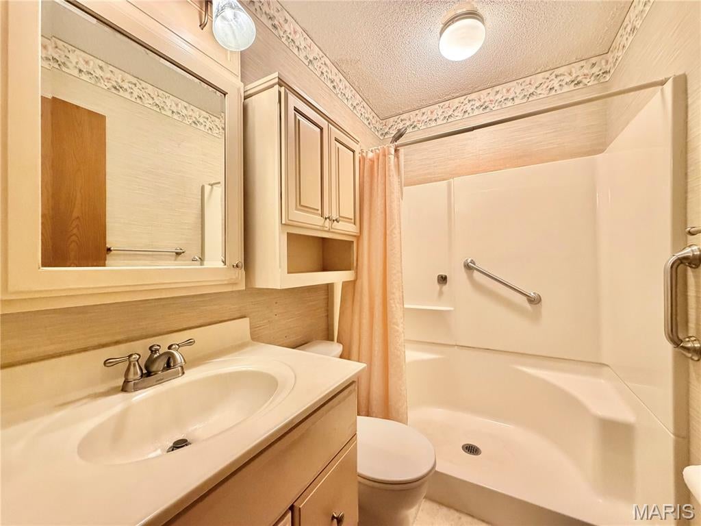 Chateau Estates - Residential