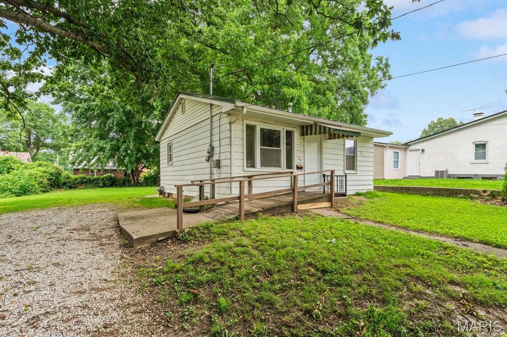 West Belleville 1st Add - Residential