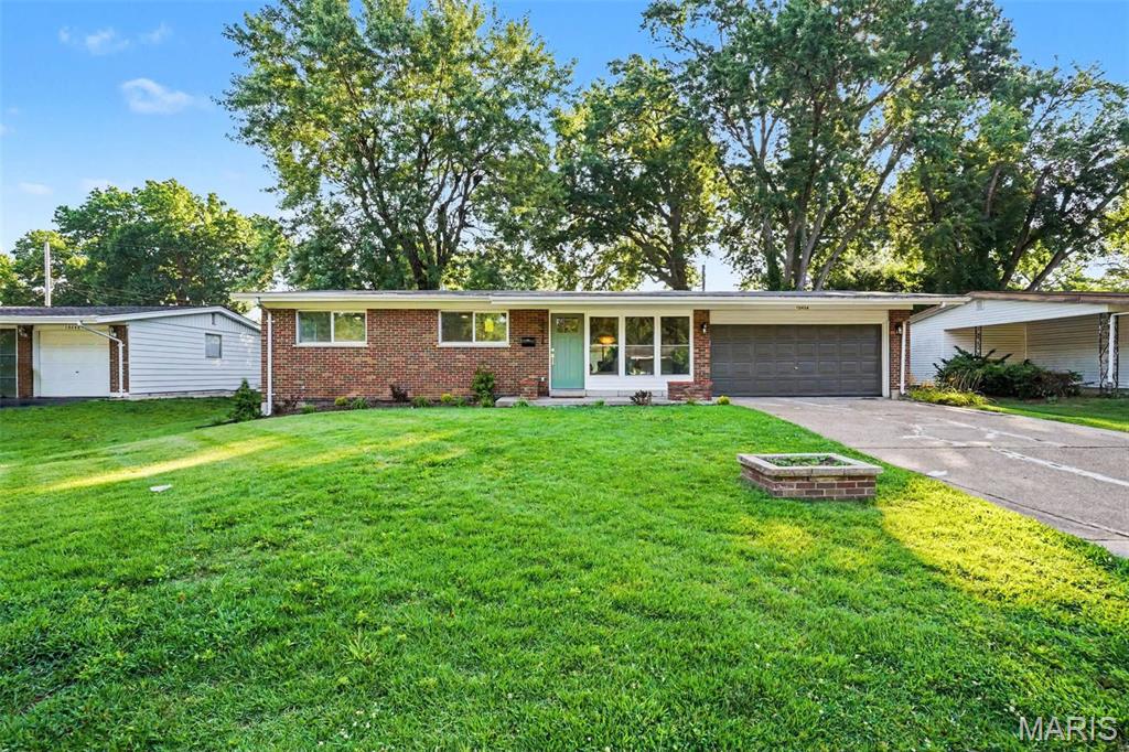 Hathaway Manor 4 - Residential