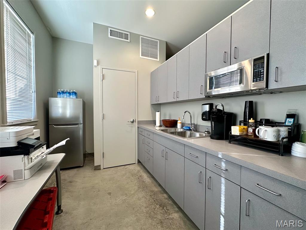Soulard - Commercial Lease