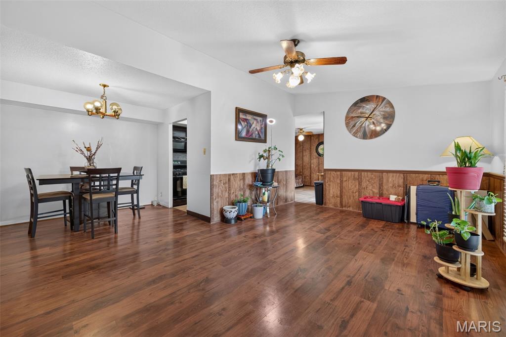 Sugartree 8 - Residential